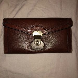 REAL LEATHER WALLET! From: FOSSIL